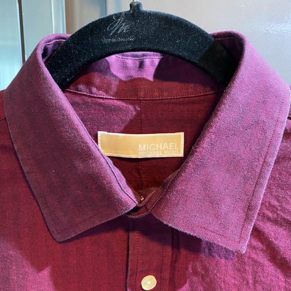 Michael Kira burgundy dress shirt - Picture 2 of 7